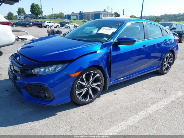 2HGFC1E51KH702677 2019 HONDA CIVIC - Image 2