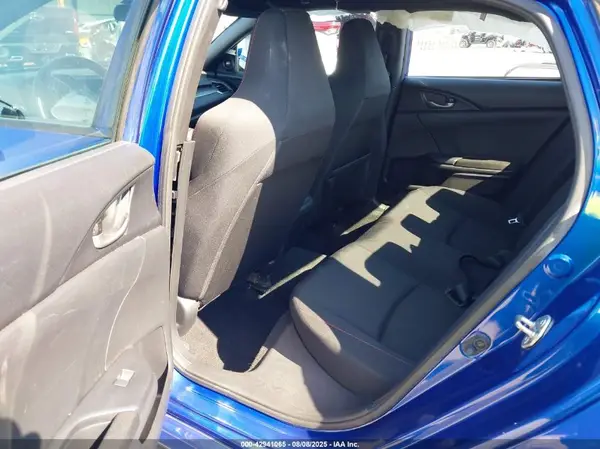 2HGFC1E51KH702677 2019 HONDA CIVIC - Image 8