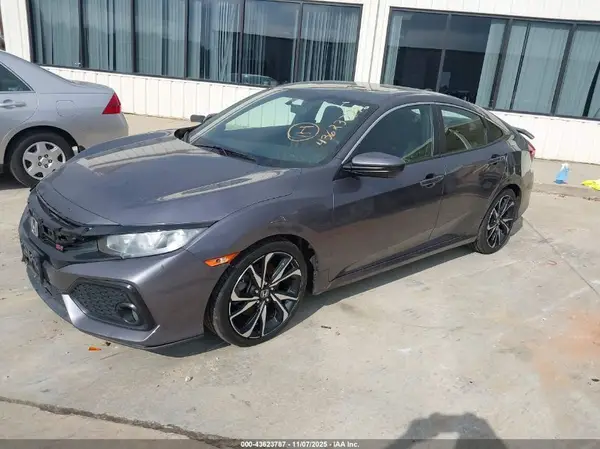 2HGFC1E52HH704088 2017 HONDA CIVIC - Image 2