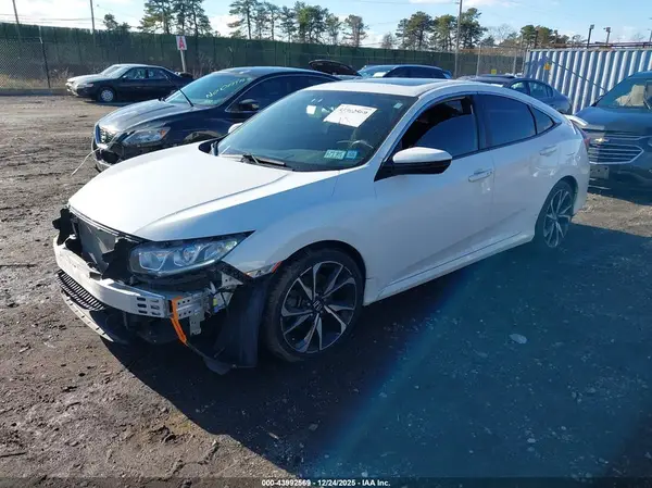 2HGFC1E52JH707143 2018 HONDA CIVIC - Image 2