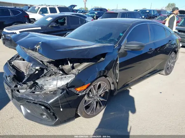 2HGFC1E52JH709846 2018 HONDA CIVIC - Image 2