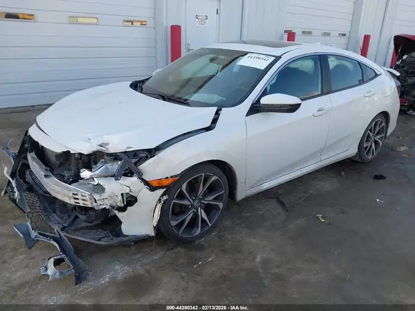 2HGFC1E52KH705071 2019 HONDA CIVIC - Image 2