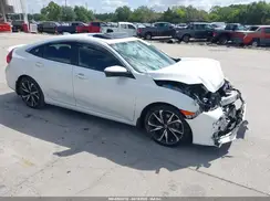 2HGFC1E53JH700251 2018 HONDA CIVIC