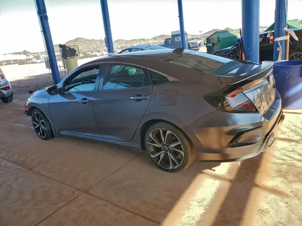 2HGFC1E53JH704204 2018 HONDA CIVIC - Image 2