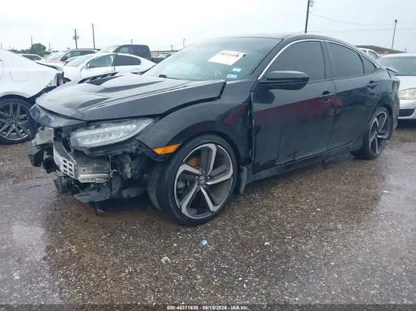 2HGFC1E54JH706530 2018 HONDA CIVIC - Image 2
