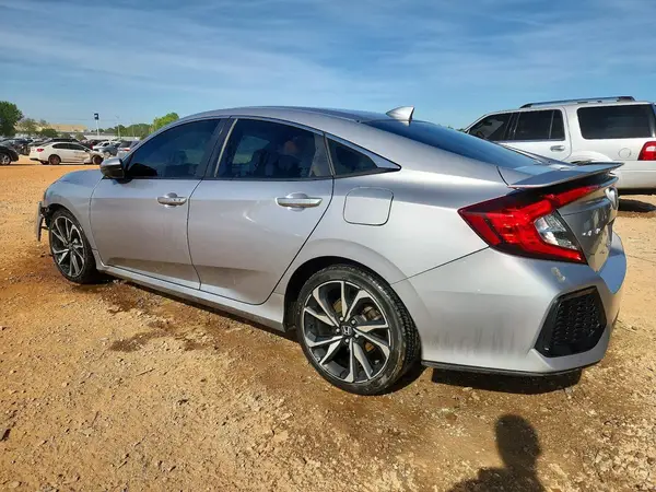 2HGFC1E56JH701314 2018 HONDA CIVIC - Image 2