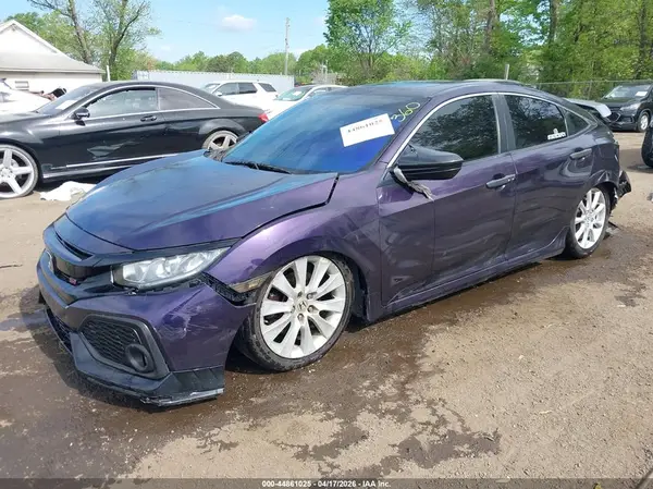 2HGFC1E56JH702852 2018 HONDA CIVIC - Image 2