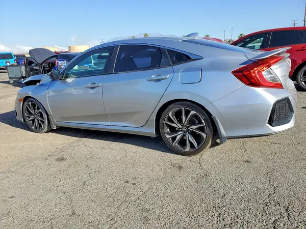 2HGFC1E56JH703001 2018 HONDA CIVIC - Image 2