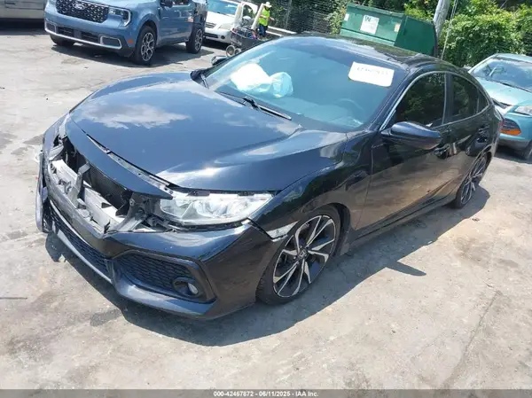 2HGFC1E56JH705928 2018 HONDA CIVIC - Image 2