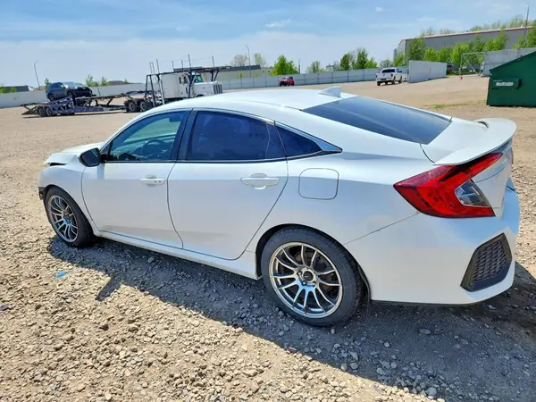 2HGFC1E57JH700186 2018 HONDA CIVIC - Image 2