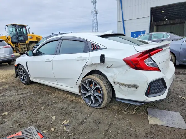 2HGFC1E57JH700267 2018 HONDA CIVIC - Image 2