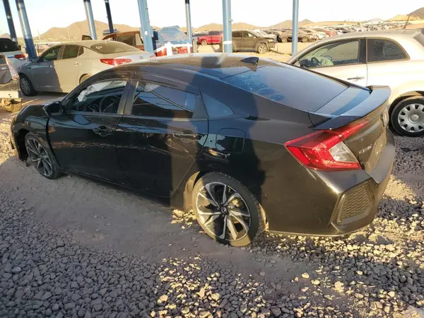 2HGFC1E57JH702326 2018 HONDA CIVIC - Image 2
