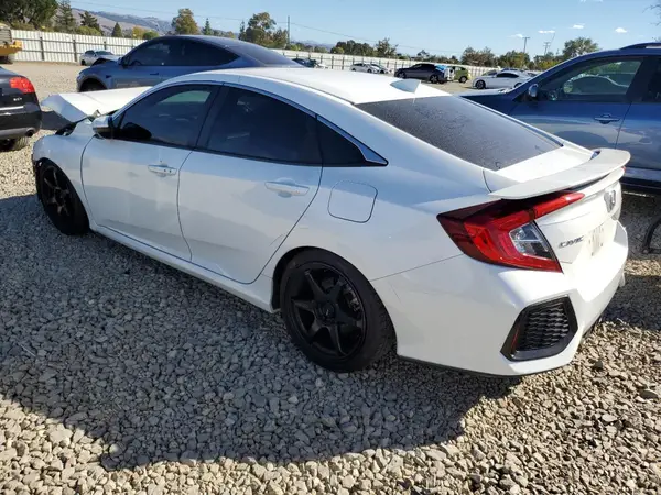 2HGFC1E57JH704304 2018 HONDA CIVIC - Image 2