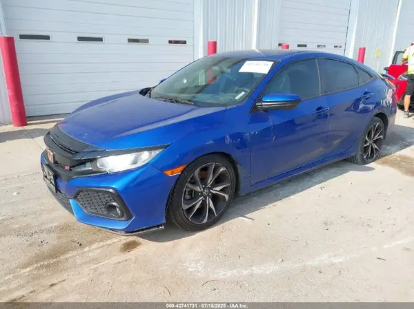 2HGFC1E57JH705517 2018 HONDA CIVIC - Image 2