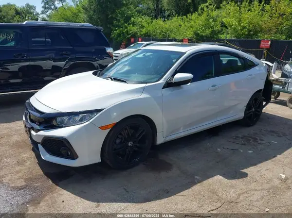 2HGFC1E57JH706795 2018 HONDA CIVIC - Image 2