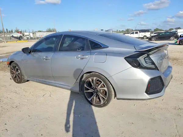 2HGFC1E57JH709180 2018 HONDA CIVIC - Image 2