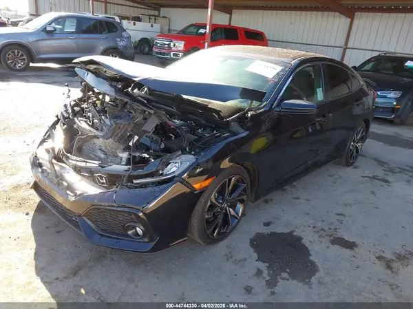2HGFC1E57JH709907 2018 HONDA CIVIC - Image 2