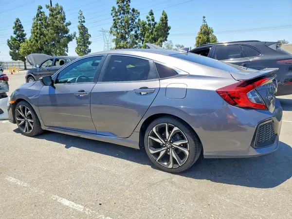 2HGFC1E57JH710443 2018 HONDA CIVIC - Image 2