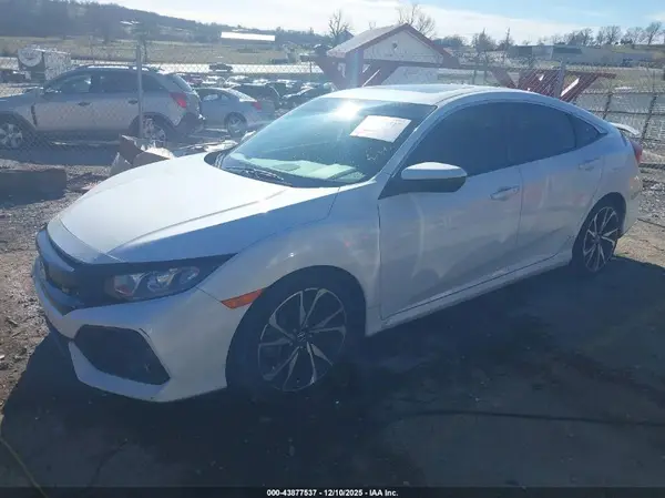 2HGFC1E57KH705552 2019 HONDA CIVIC - Image 2