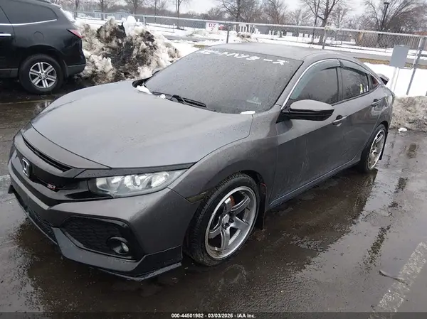 2HGFC1E58JH701363 2018 HONDA CIVIC - Image 2