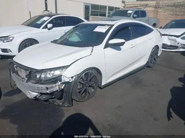 2HGFC1E58JH701976 2018 HONDA CIVIC - Image 2