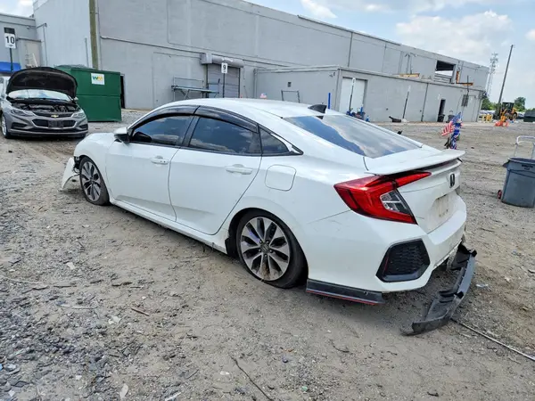 2HGFC1E58JH702660 2018 HONDA CIVIC - Image 2