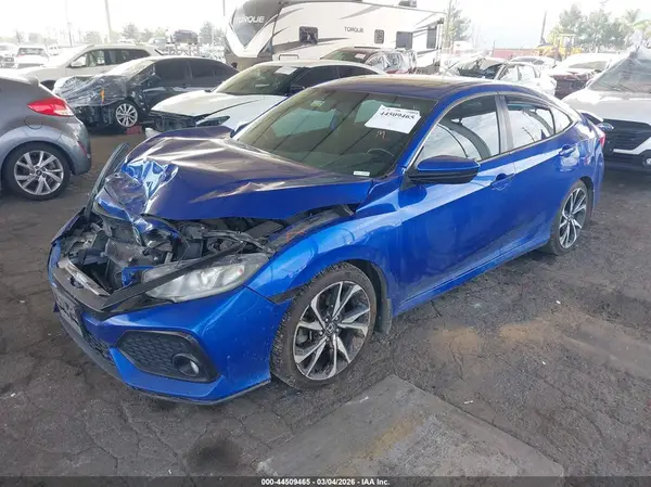 2HGFC1E58JH702674 2018 HONDA CIVIC - Image 2