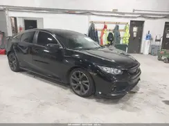 2HGFC1E58JH709768 2018 HONDA CIVIC