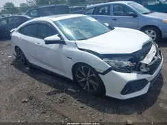 2HGFC1E59JH705938 2018 HONDA CIVIC