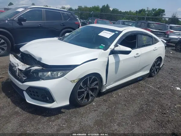 2HGFC1E59JH705938 2018 HONDA CIVIC - Image 2