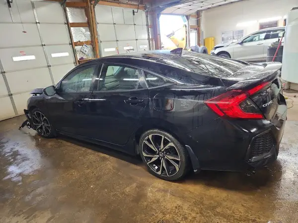 2HGFC1E5XJH709402 2018 HONDA CIVIC - Image 2