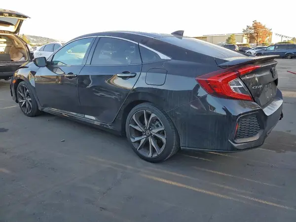 2HGFC1E5XJH710467 2018 HONDA CIVIC - Image 2