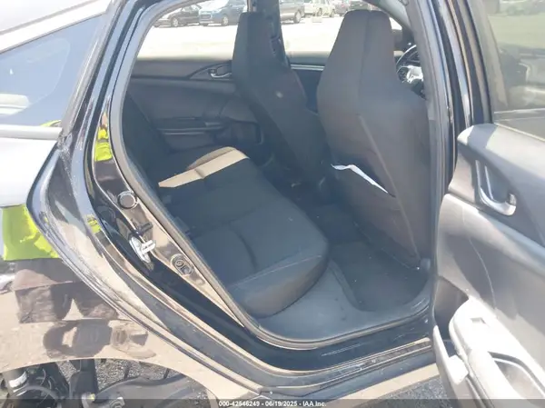 2HGFC1E5XKH701463 2019 HONDA CIVIC - Image 8