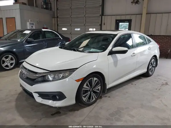 2HGFC1F30HH630117 2017 HONDA CIVIC - Image 2