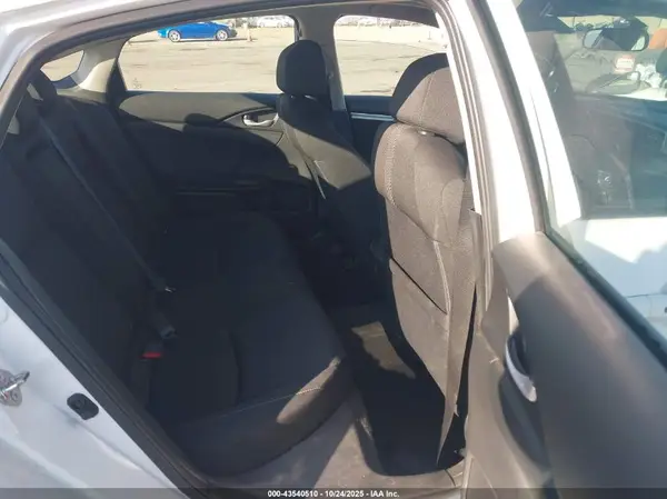 2HGFC1F30HH639741 2017 HONDA CIVIC - Image 8