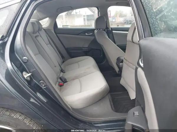 2HGFC1F30HH639979 2017 HONDA CIVIC - Image 8