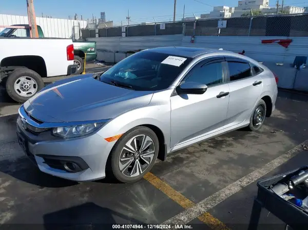 2HGFC1F30HH654210 2017 HONDA CIVIC - Image 2