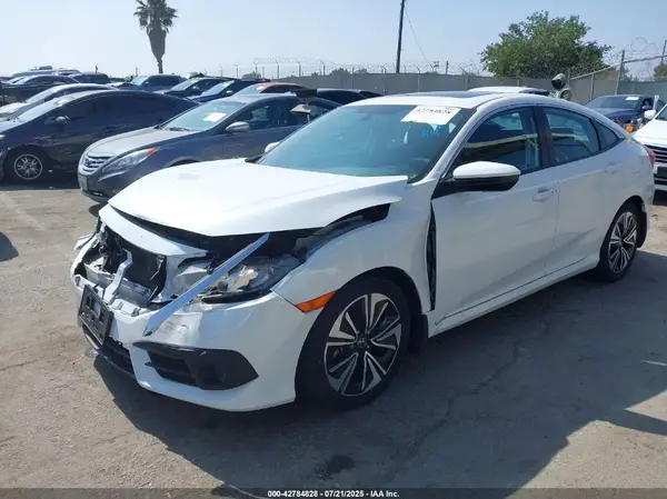 2HGFC1F30HH654739 2017 HONDA CIVIC - Image 2