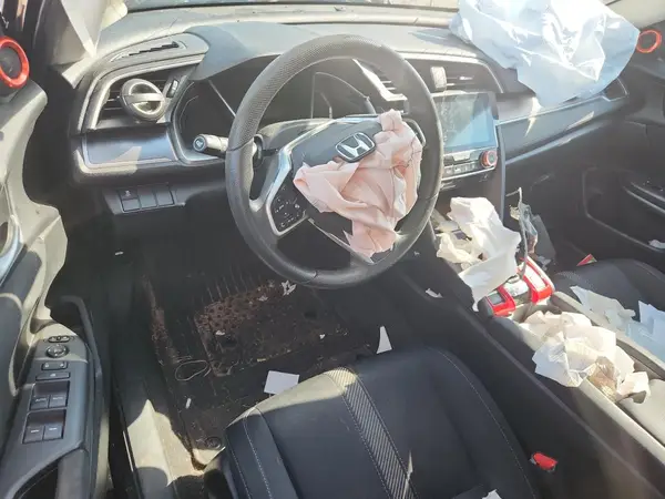 2HGFC1F30HH655664 2017 HONDA CIVIC - Image 8