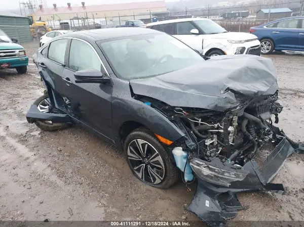 2HGFC1F30JH643486 2018 HONDA CIVIC - Image 1