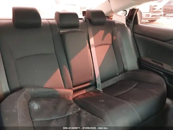 2HGFC1F30KH651119 2019 HONDA CIVIC - Image 8