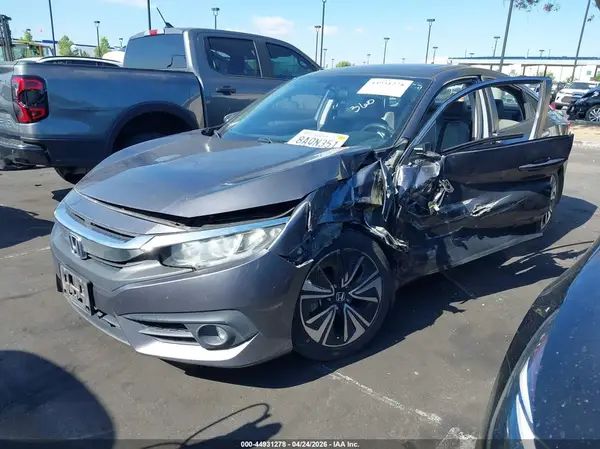 2HGFC1F31HH631258 2017 HONDA CIVIC - Image 2