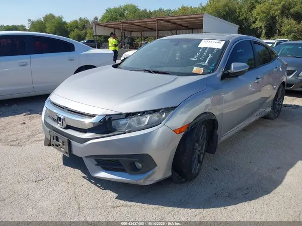 2HGFC1F31HH644785 2017 HONDA CIVIC - Image 2
