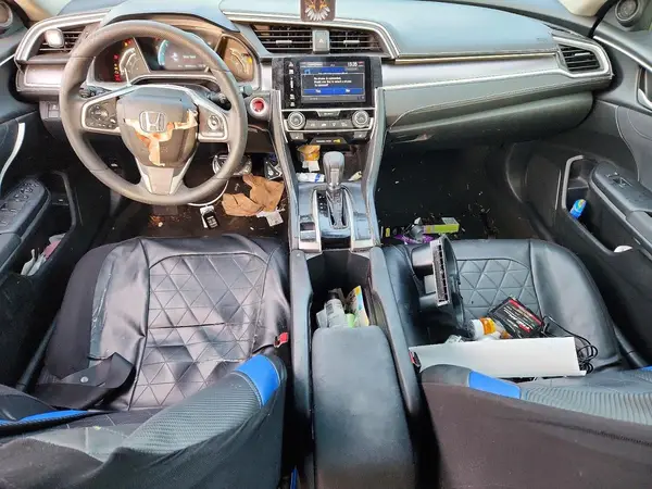 2HGFC1F31HH647086 2017 HONDA CIVIC - Image 8