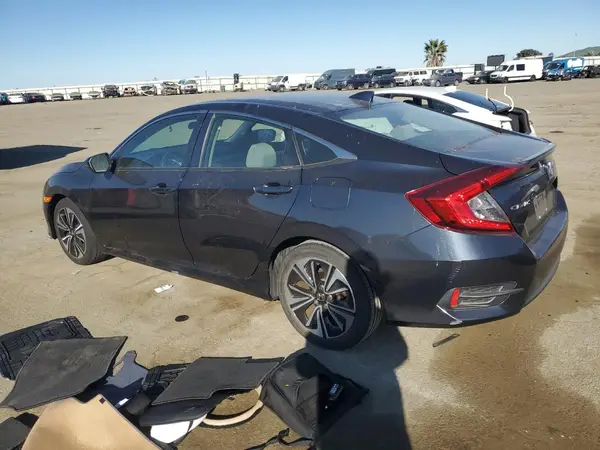 2HGFC1F31JH643531 2018 HONDA CIVIC - Image 2