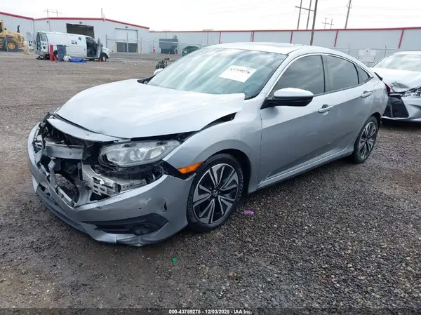 2HGFC1F31JH644386 2018 HONDA CIVIC - Image 2
