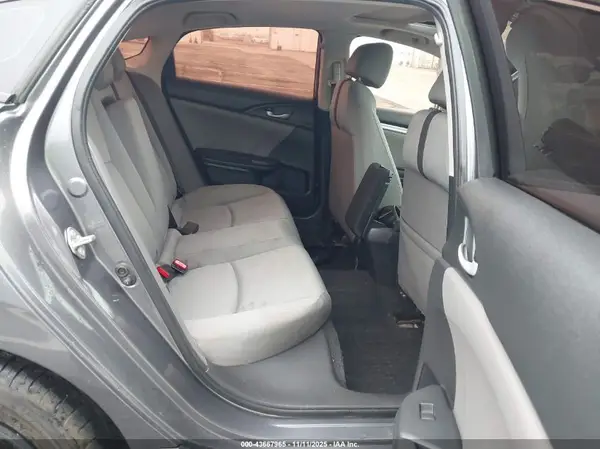 2HGFC1F32GH630666 2016 HONDA CIVIC - Image 8