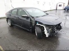 2HGFC1F32HH635335 2017 HONDA CIVIC