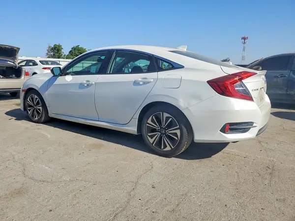 2HGFC1F32HH646576 2017 HONDA CIVIC - Image 2