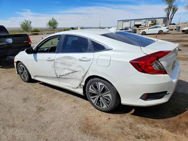 2HGFC1F32HH649820 2017 HONDA CIVIC - Image 2
